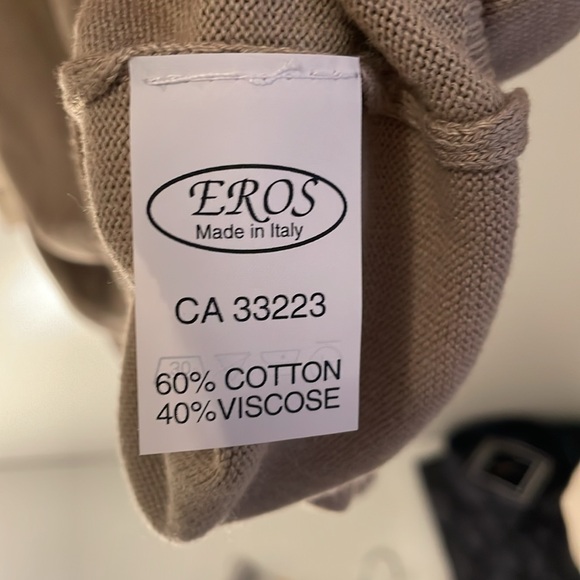 Eros made in Italy camel mock neck - Picture 3 of 3